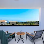 別荘 Neue Moderne Mit Pool In Der Naehe Von Dem By Interhome クルク
