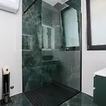Neue Moderne Mit Pool In Der Naehe Von Dem By Interhome * クルク