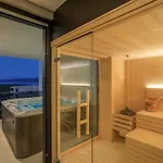 Neue Moderne Mit Pool In Der Naehe Von Dem By Interhome