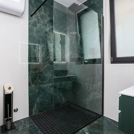 Neue Moderne Mit Pool In Der Naehe Von Dem By Interhome * 克尔克