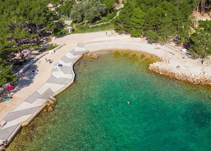 Dom wakacyjny Neue Moderne Mit Pool In Der Naehe Von Dem By Interhome Krk Town