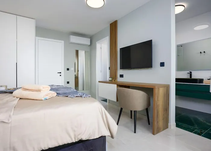 Neue Moderne Mit Pool In Der Naehe Von Dem By Interhome Dom wakacyjny *