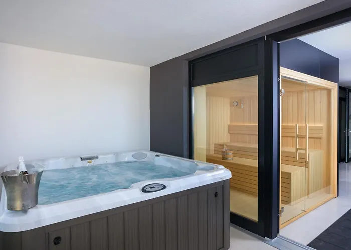 Neue Moderne Mit Pool In Der Naehe Von Dem By Interhome Dom wakacyjny *